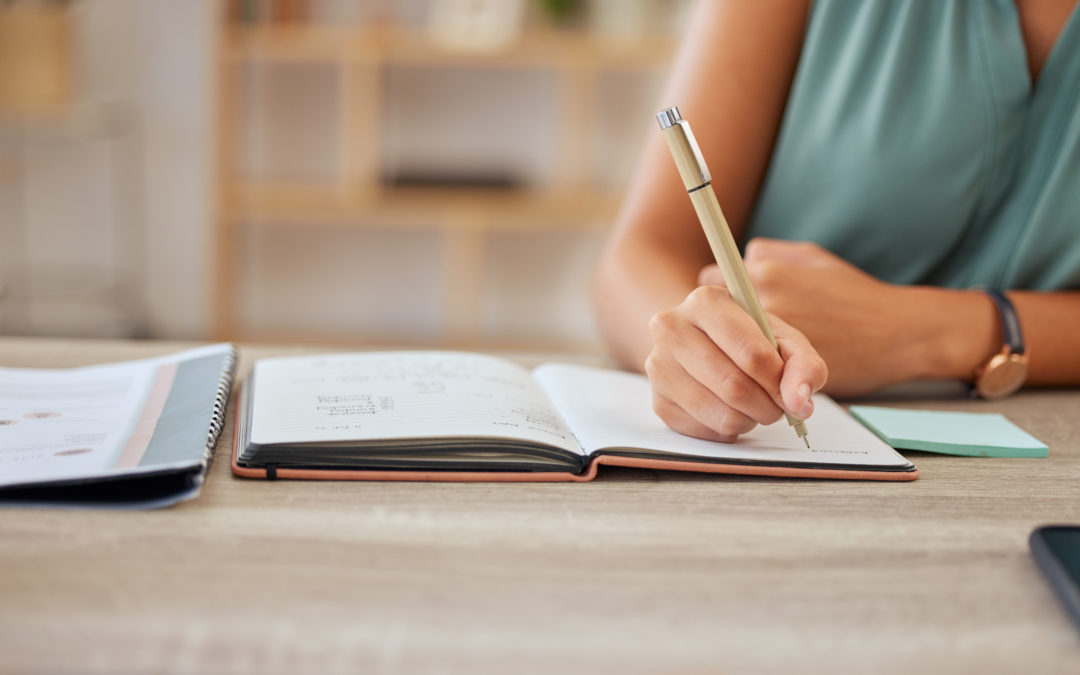 Top 8 Reasons Why Using a Diary Will Revolutionise Your Productivity & Motivation